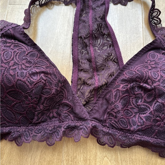 aerie Lace Triangular Halter Bralette - Burgundy, Size Large - Picture 7 of 14